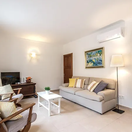 Townhouse Lleo 72 By Homevillas360 Σπίτι διακοπών Pollença