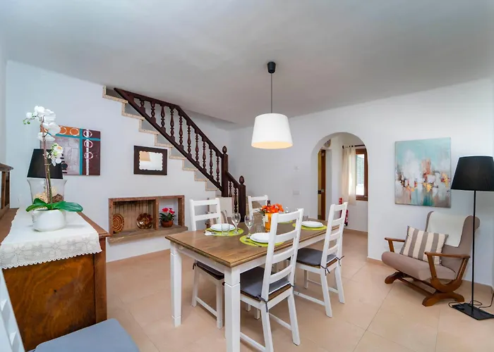 Townhouse Lleo 72 By Homevillas360 Pollenca