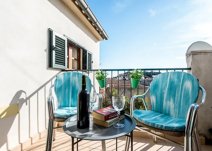 Townhouse Lleo 72 By Homevillas360 Holiday home