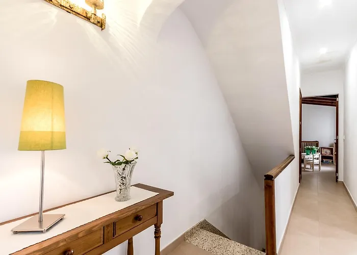 Holiday home Townhouse Lleo 72 By Homevillas360