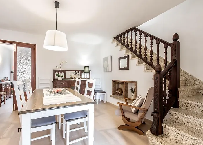 Townhouse Lleo 72 By Homevillas360 * Pollenca