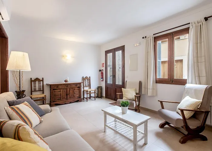 Holiday home Townhouse Lleo 72 By Homevillas360 *